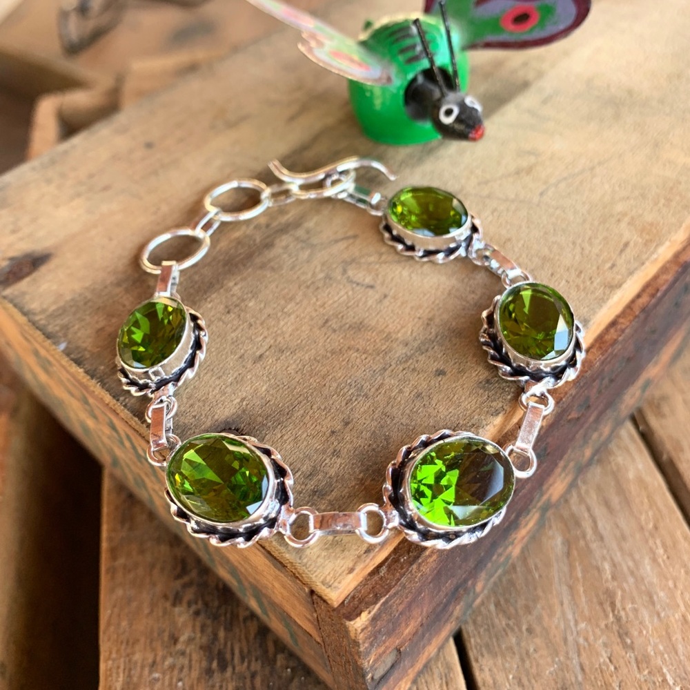 SOLD✨RUSTIC PERIDOT STERLING SILV TENNIS BRACELET - Picture 4 of 6